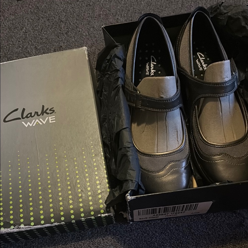 Clarks Wave Women's Pewter Shoes